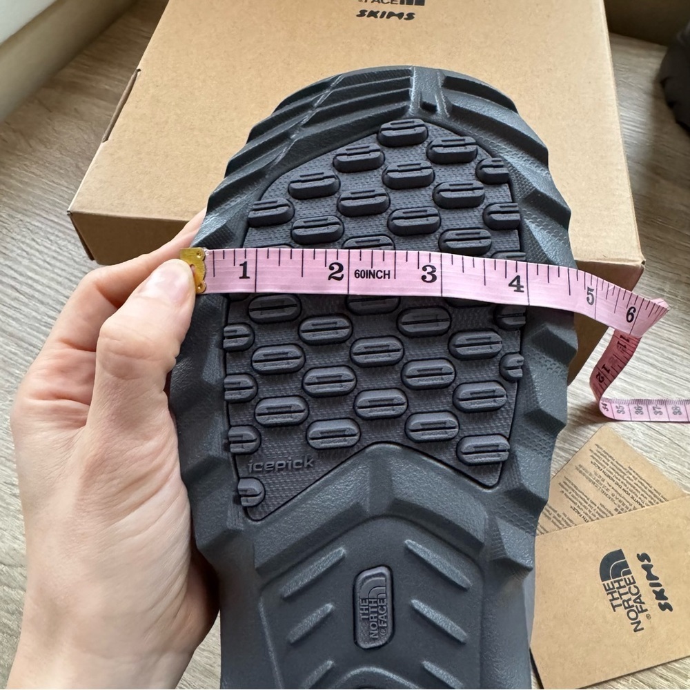 North Face x Skims Nuptse Traction Chukka Gunmetal Men's 6 / Women's 8 - Picture 11 of 12